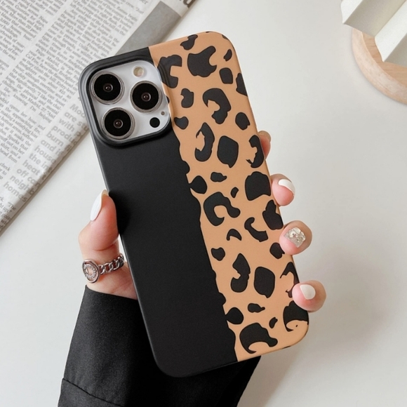 CASELIX Accessories - iPhone 11 Case iPhone 12 Case iPhone 12 Pro Case iPhone 12 Pro Max Case Leopard